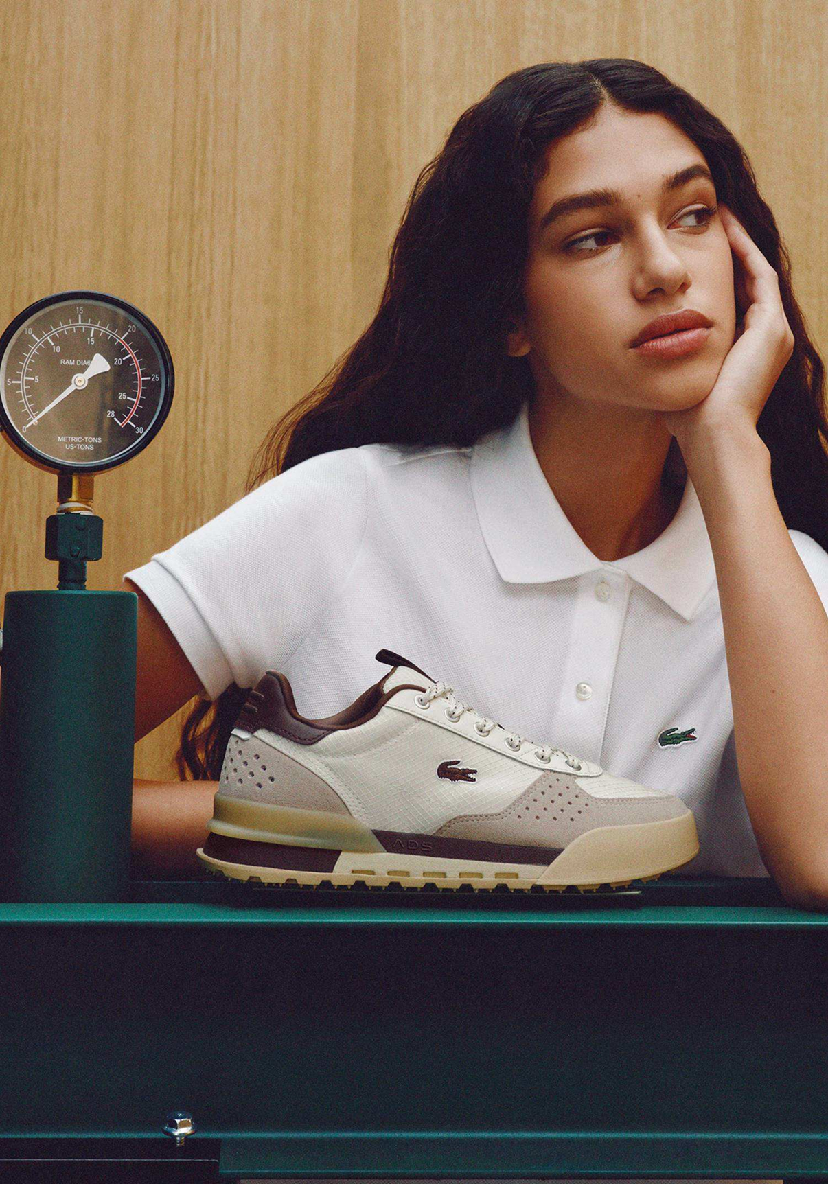 Womens Slambreak Sneaker