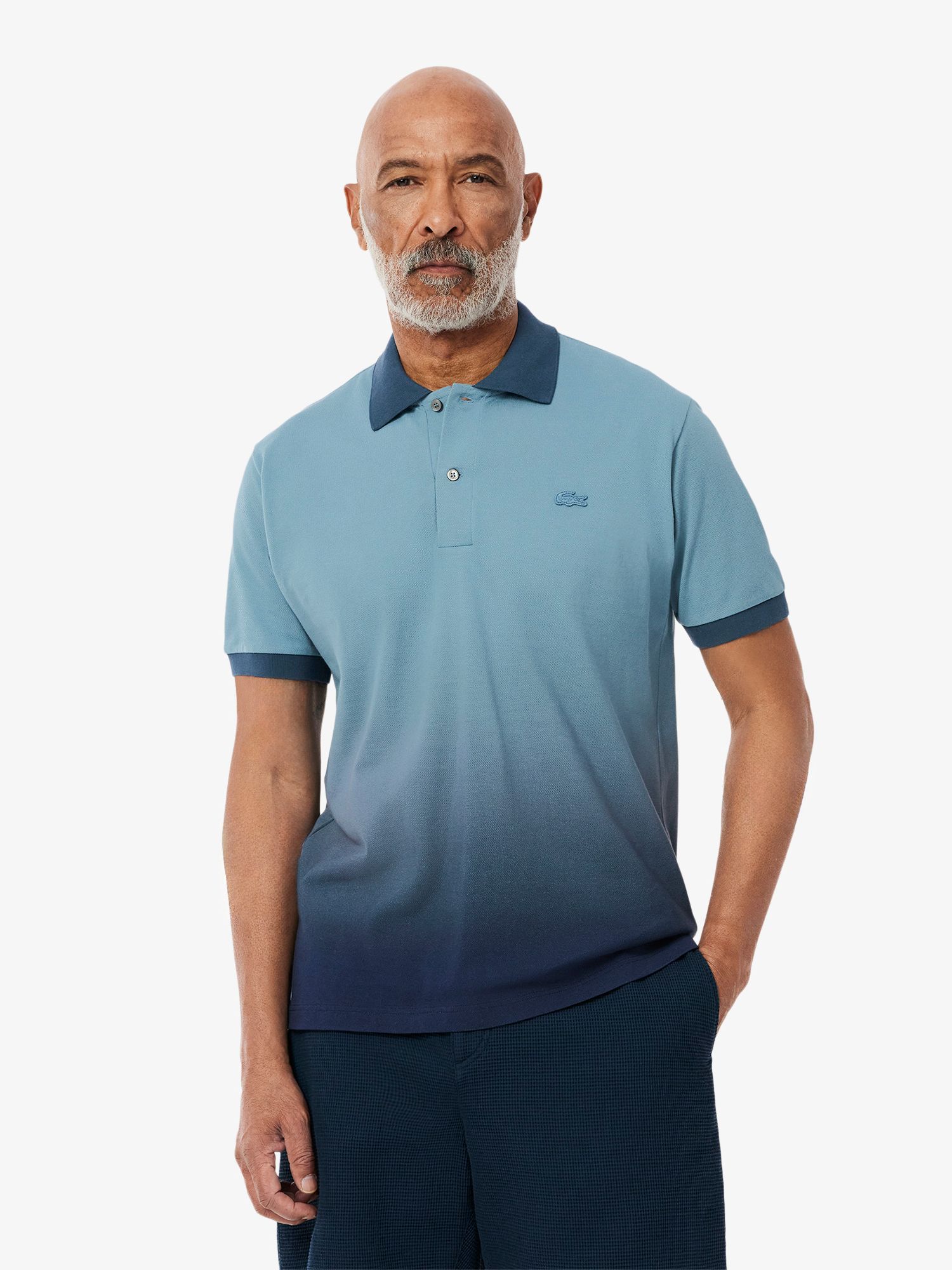Blue ph0740cun_cun_01.jpg