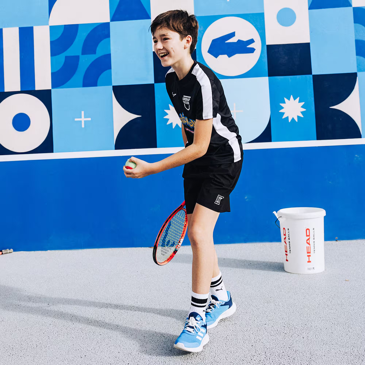 Croc’ Le Mur: tennis practice walls by Lacoste